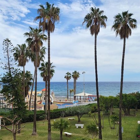 Estudio Pepa Luna Algarrobo Beach Малага Экстерьер фото