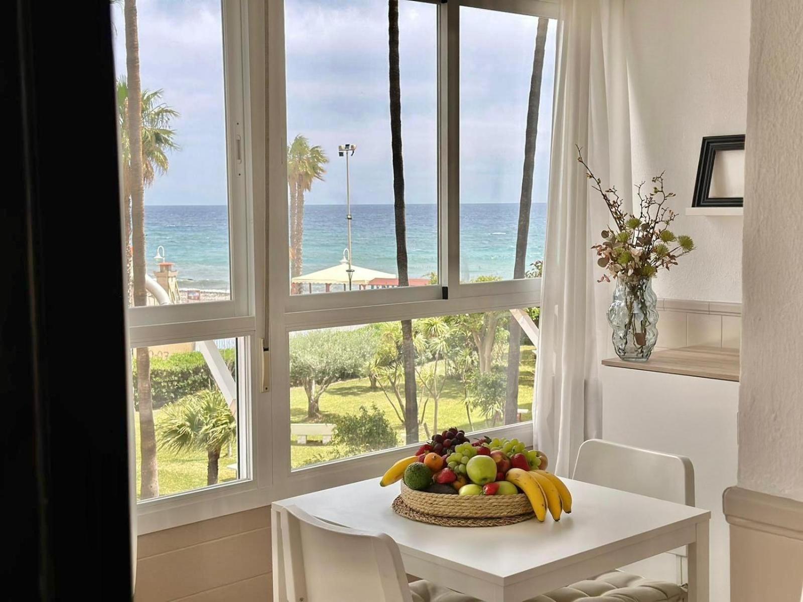 Estudio Pepa Luna Algarrobo Beach Малага Экстерьер фото