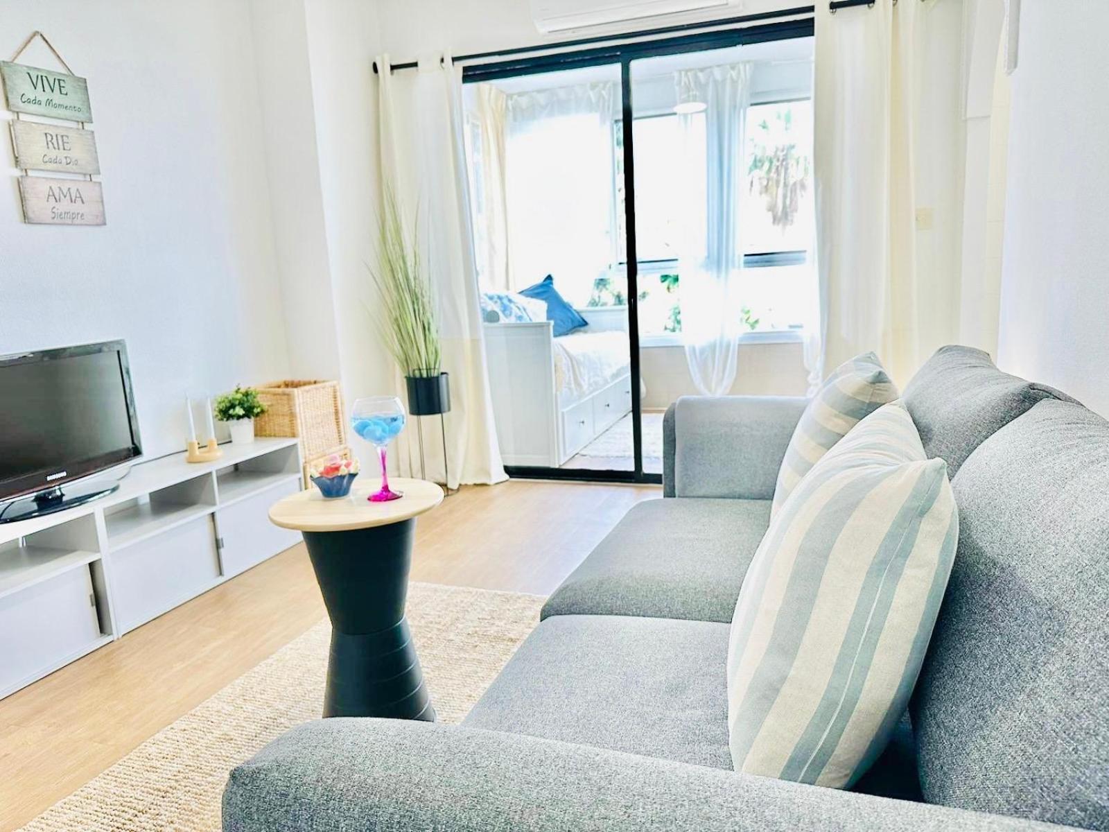 Estudio Pepa Luna Algarrobo Beach Малага Экстерьер фото