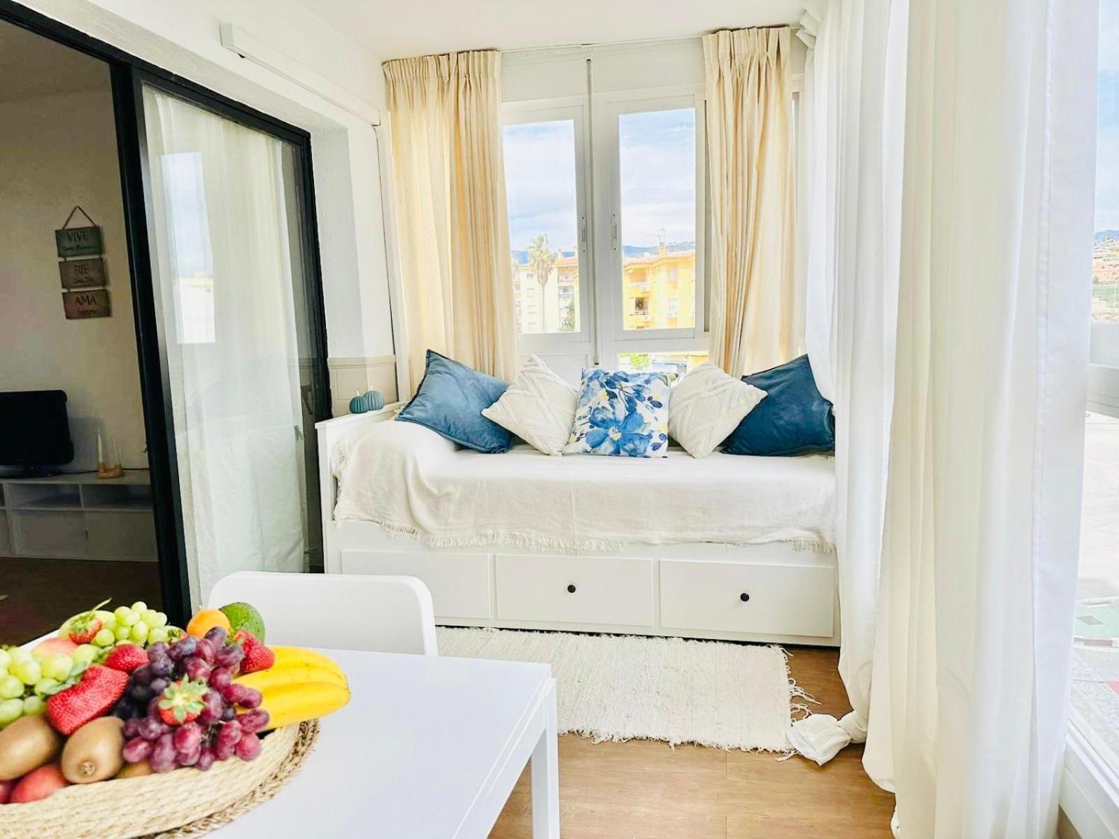 Estudio Pepa Luna Algarrobo Beach Малага Экстерьер фото
